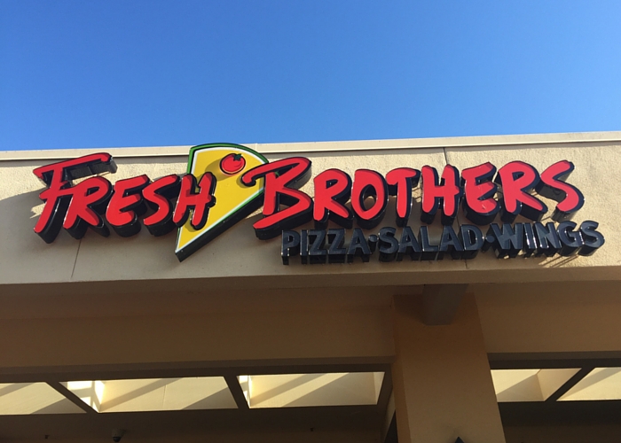 (c)FamilyReviewGuide_Fresh_Brothers_sign