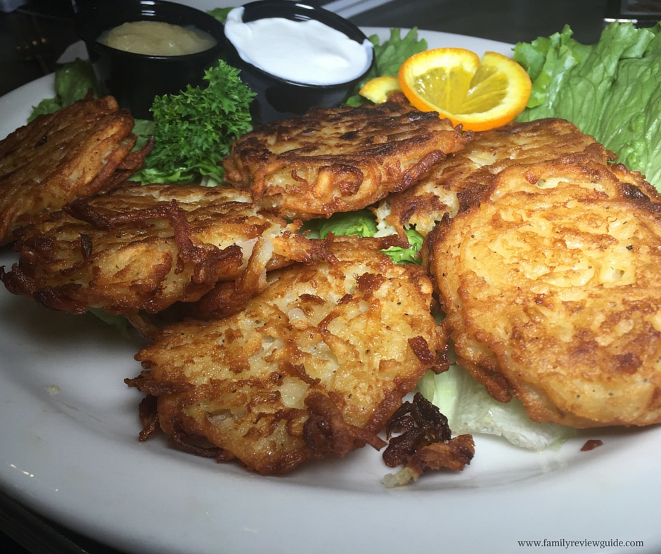(c) FamilyReviewGuide_chomies_latkes