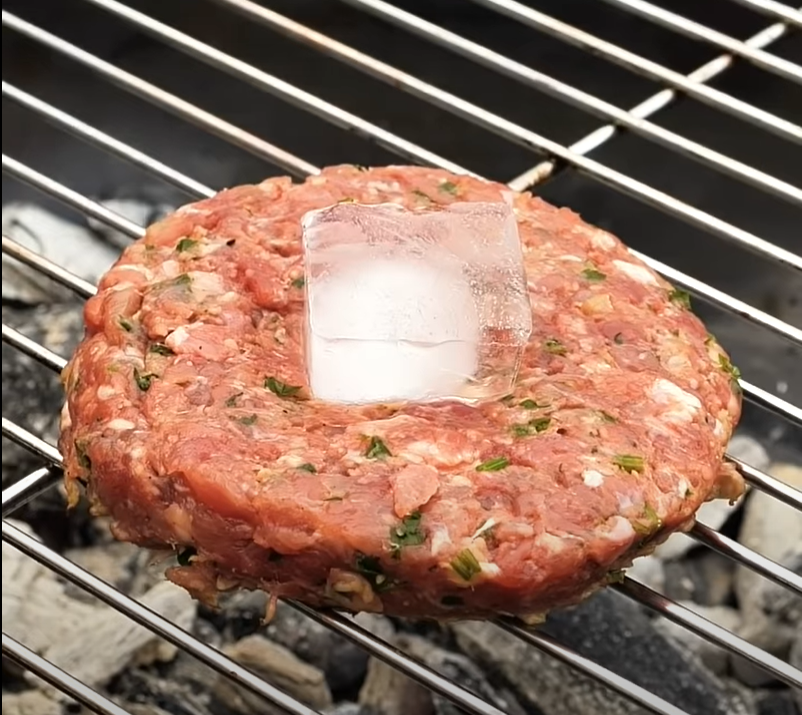 Does this 'ice cube' hamburger grilling trick really work?